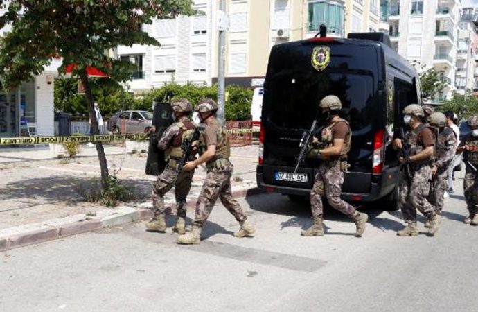 Özel Harekatı alarma geçiren görüntü… Antalya’da hareketli dakikalar
