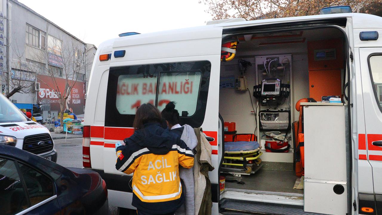 Adapazarı'nda Çocukları Hasta Eden Doğalgaz Zehirlenmesi: 6 Kişi Acile Kaldırıldı