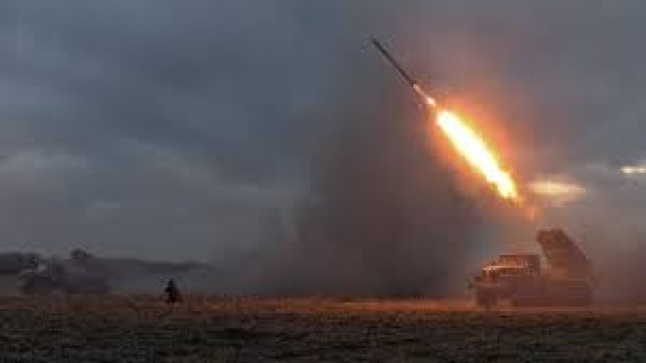 Ukrayna: Rusya'nın Füze Saldırılarında 30 Can Kaybı