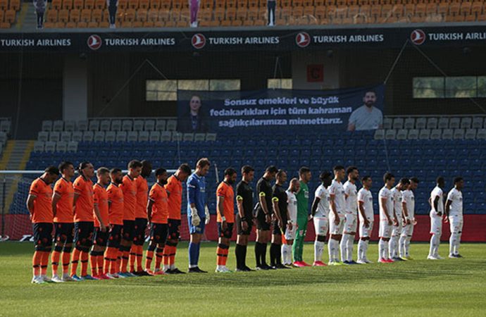 Başakşehir zirve takibini sürdürdü!