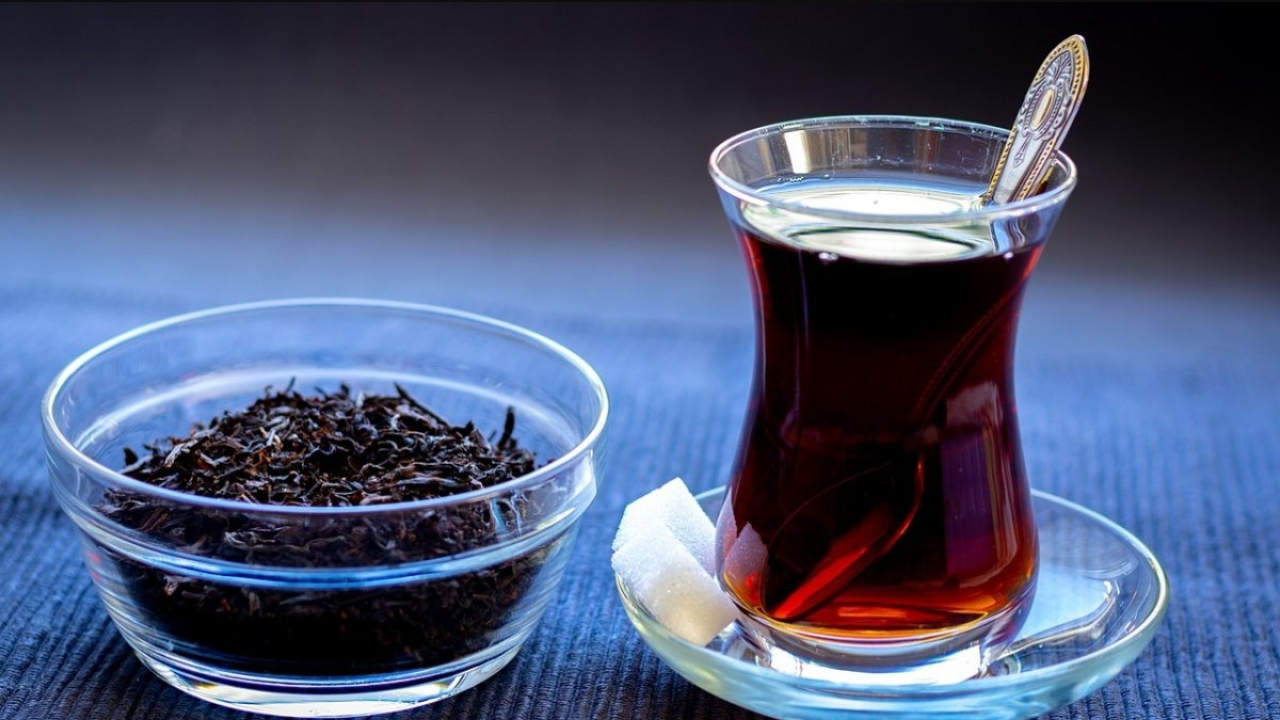 Çay Nasıl Yapılır: Lezzetli Bir Demleme Sanatı