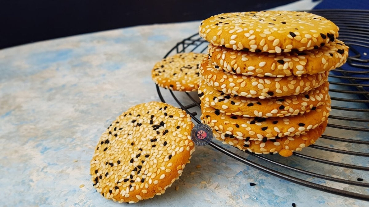 Çörek Otlu Kurabiye Tarifi: Lezzetli ve Sağlıklı Atıştırmalık