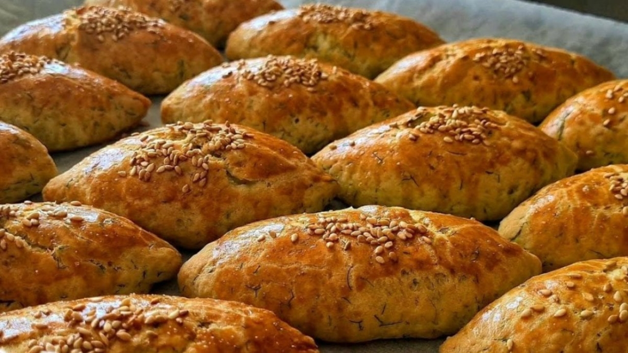 Dereotlu Poğaça Tarifi: Lezzetli ve Pratik Bir Tarif