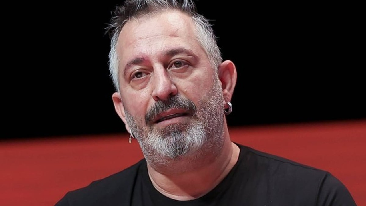 Villasını satışa çıkaran Cem Yılmaz'ın tek ricası var: Fiyatı dudak uçuklattı