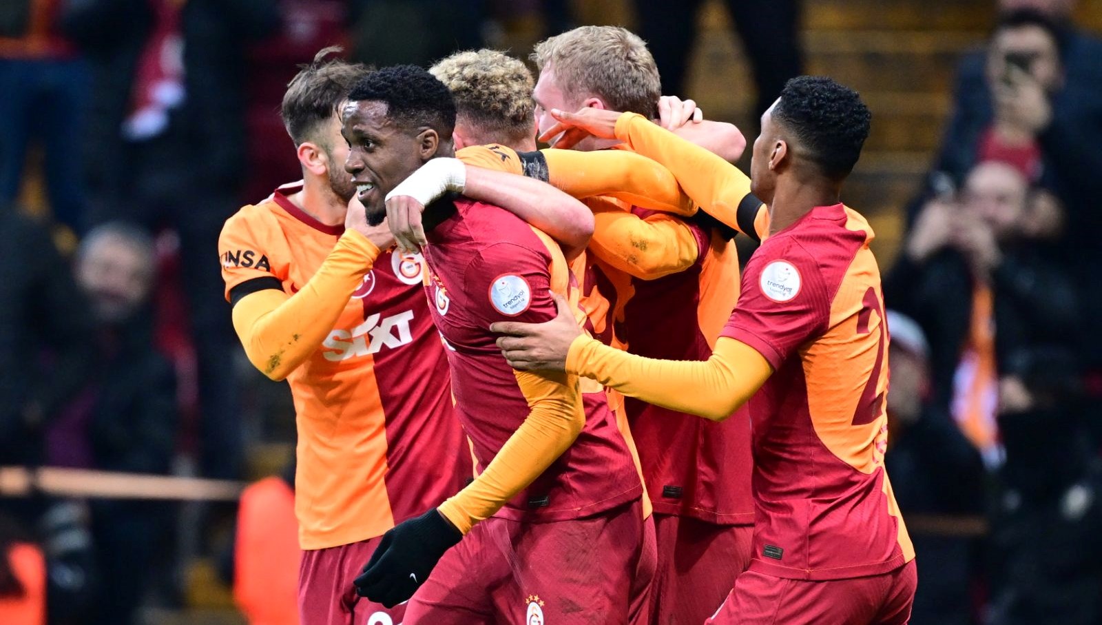 Galatasaray, konuk ettiği Kayserispor'u 2-1 mağlup etti