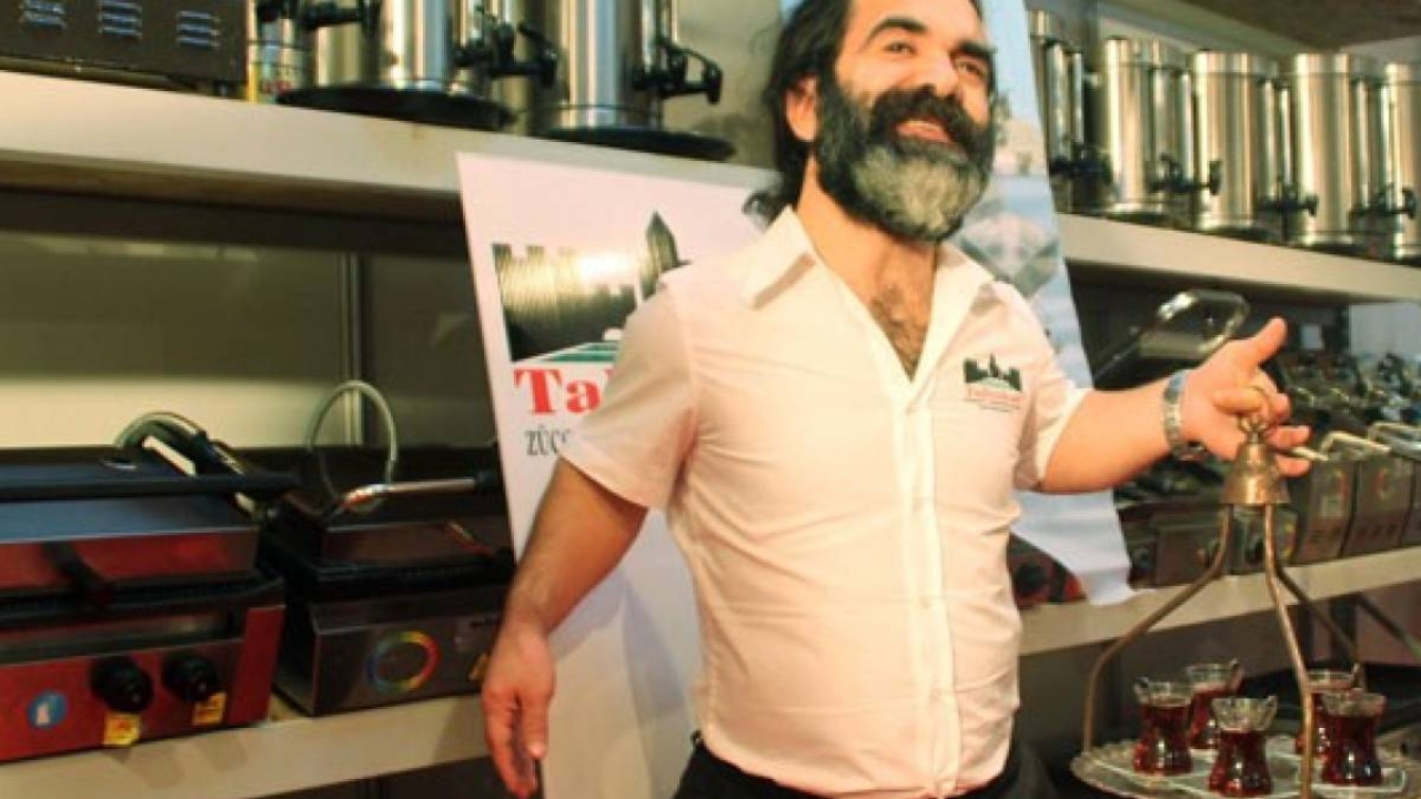 Çaycı Hüseyin’in yeni imajını görenler şok oldu! Eski halinden eser yok: Alpaslan Özmol o haliyle hayranlarını