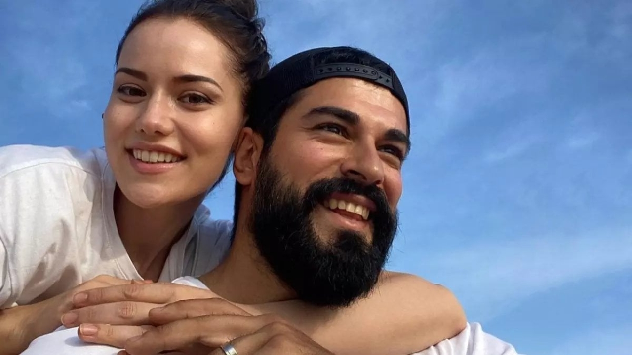 Fahriye Evcen oğlunun yüzünü ilk kez paylaştı! Babasıyla yan yana gören hayrete düştü, resmen babasının kopyas