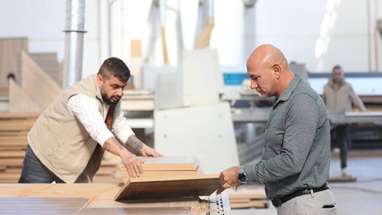 Küçücük dükkanı işletirken fabrikatör oldu! Şimdi yurtdışına satış için hazırlanıyor: O dükkanı bakın nasıl fa