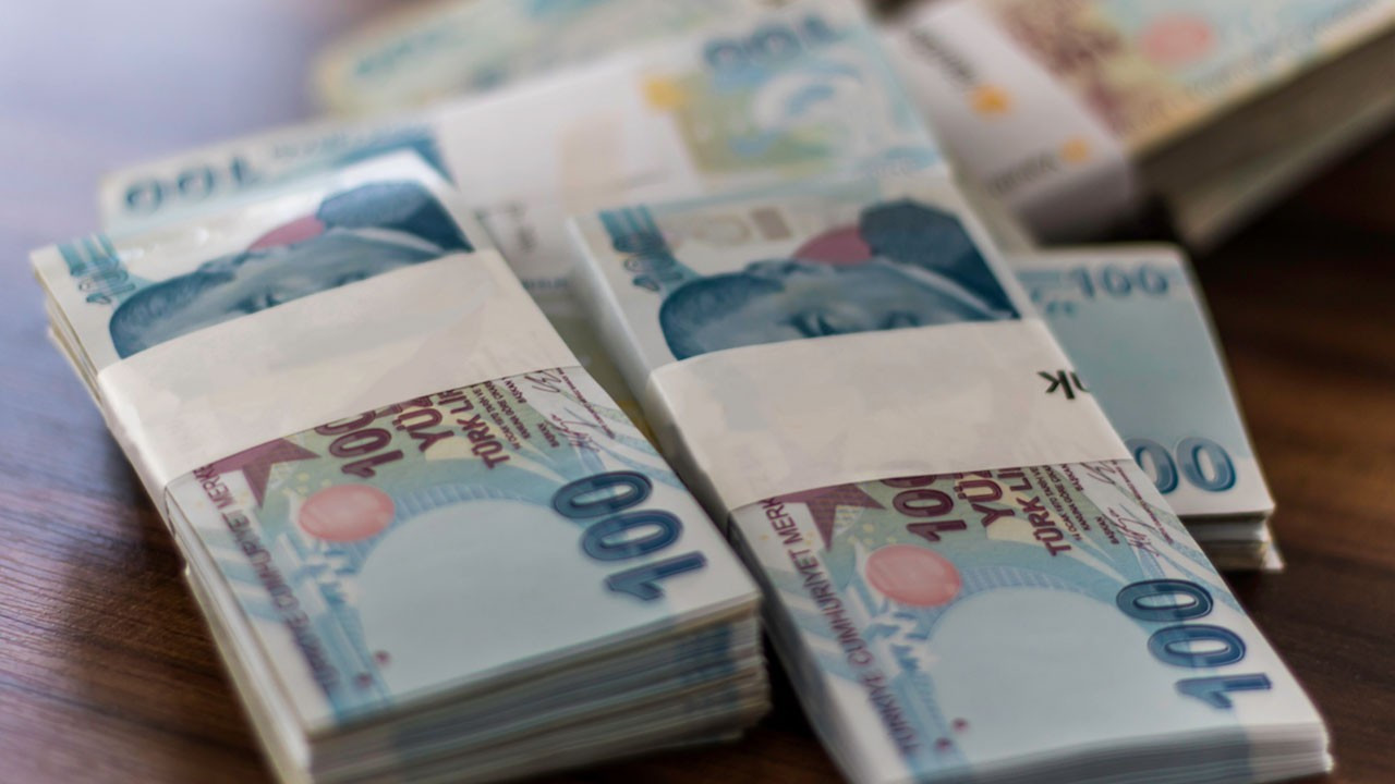 Türk Bankacılık Sektörü, 23.5 trilyon lira aktif büyüklüğü ile büyük bir başarıya imza attı