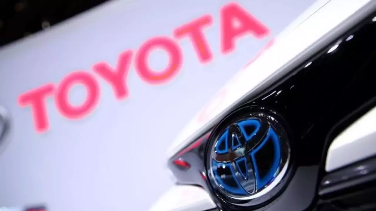 Toyota 'Sakın sürmeyin' diyerek uyardı! Binlerce araç ölüm tehlikesi sebebiyle geri çağırıldı
