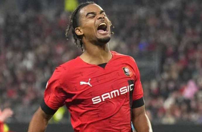 Fransız Basını Duyurdu: Galatasaray'ın Yeni Sağ Beki Belli Oldu!
