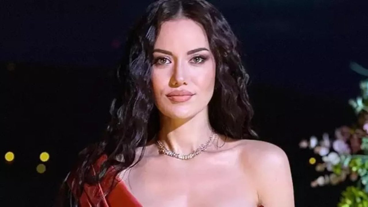 Uluma sahnesiyle dillere düşmüştü! Fahriye Evcen yeni projesini sosyal medyada ağzından kaçırdı!