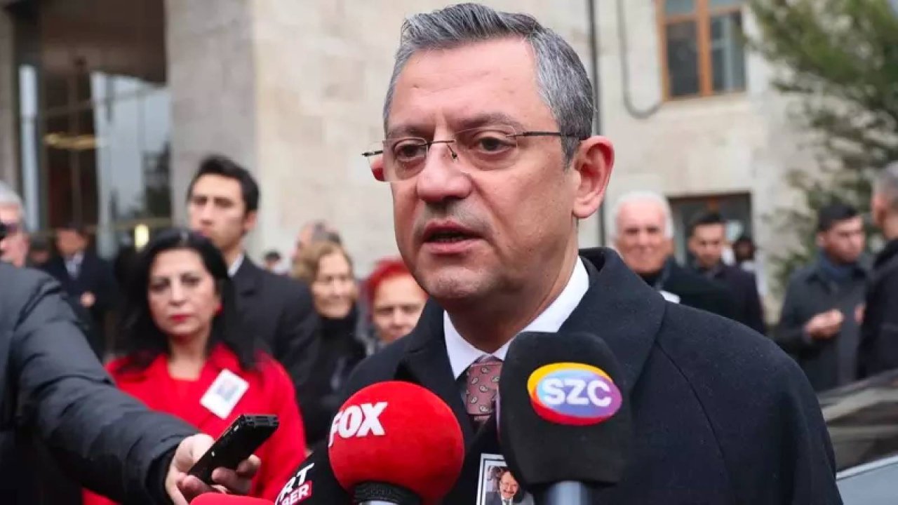 Özel'den 6 Şubat anması: Acımızın ayrısı gayrısı olmadı; birlikte iyileşmeye çalışacağız!