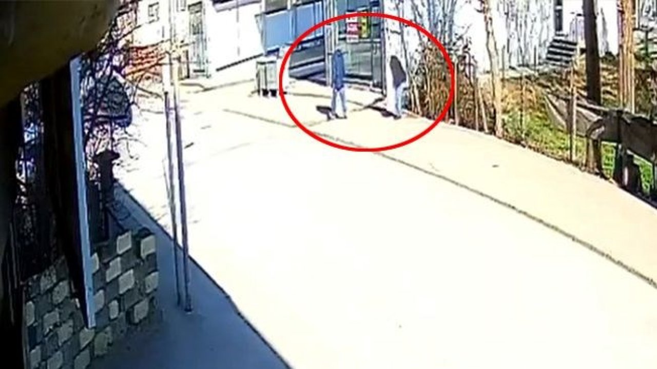 Sokak ortasında vahşet: Hem parasını hem canını alacaktı!