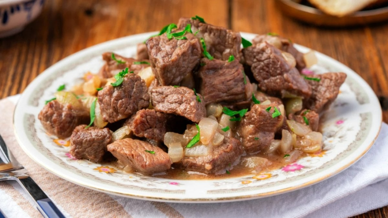 Et Kavurma Tarifi: Lezzet Dolu Bir Yemek