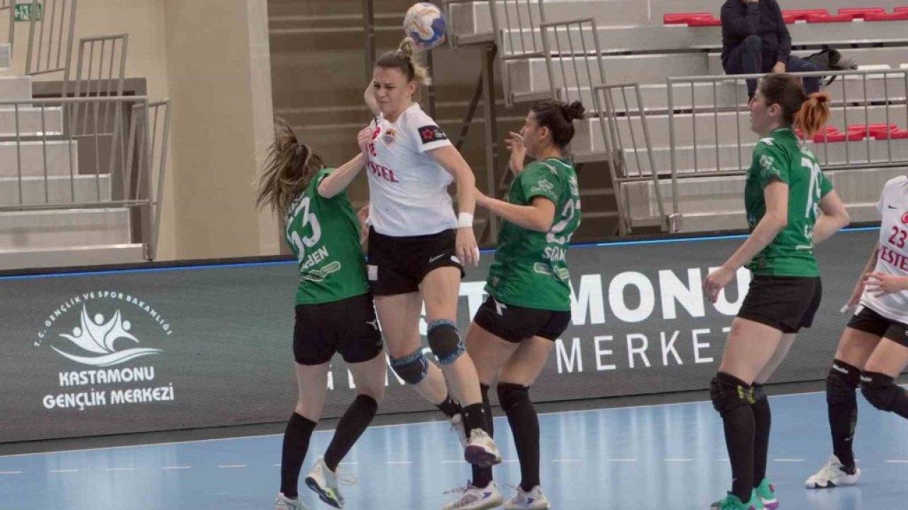 Kastamonu Belediyespor, Türkiye Kupası’nda yer aldı! Görele Belediyespor’u yendi!