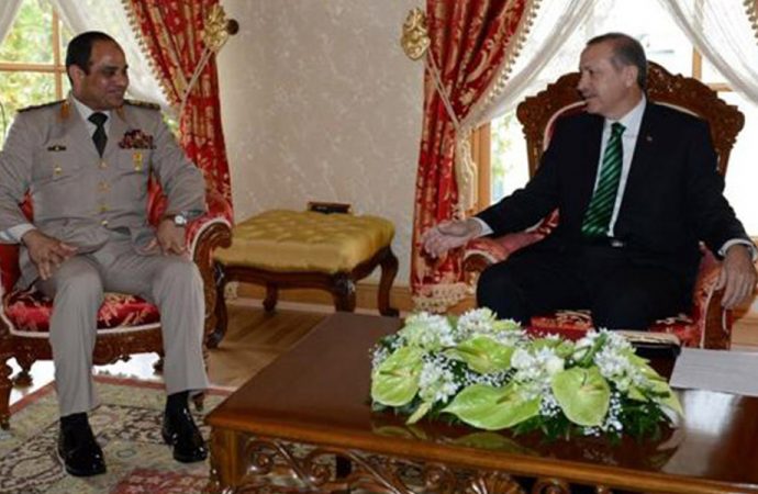 Eski Dışişleri Bakanı’ndan ‘sıcak temas’ uyarısı
