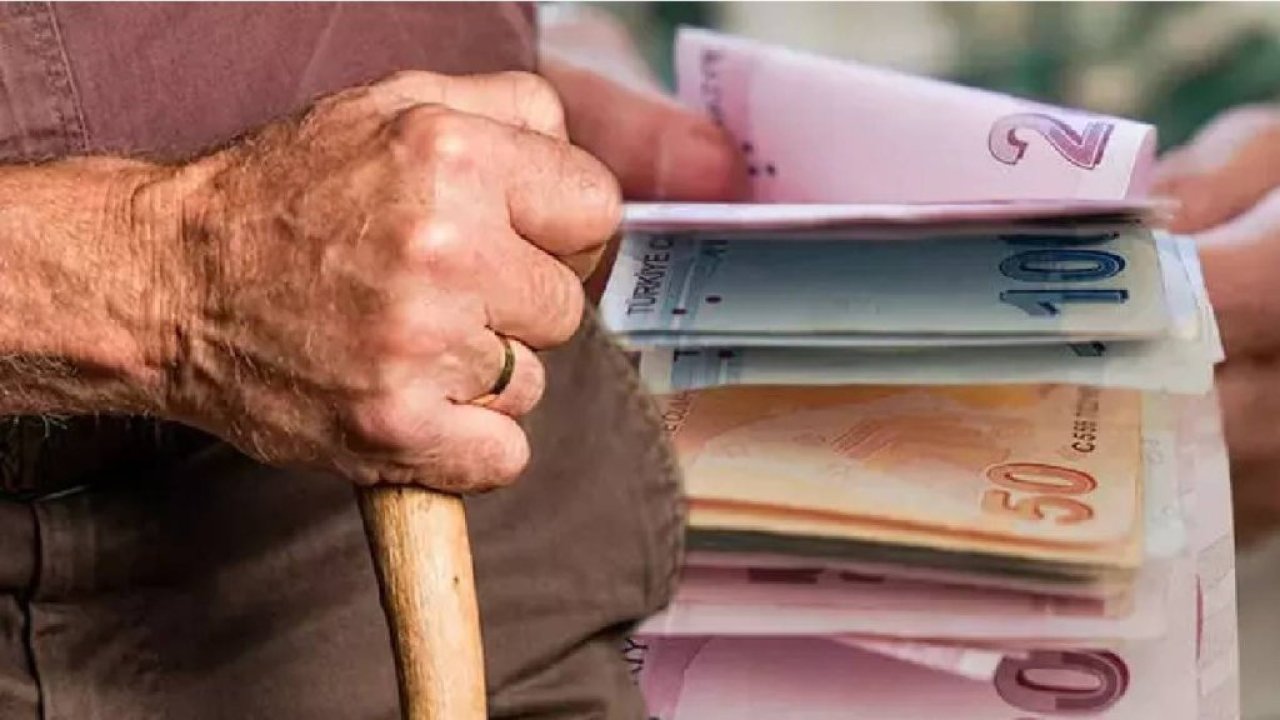Emeklilere 12.500 TL'lik Müjde: Bankaların Yeni Promosyon Kampanyaları ile Cüzdanlar Dolacak!