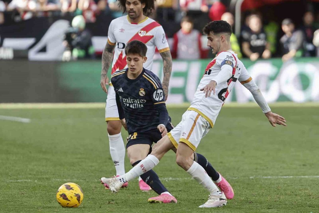 Real Madrid, deplasmanda Rayo Vallecano’ya denk geldi!