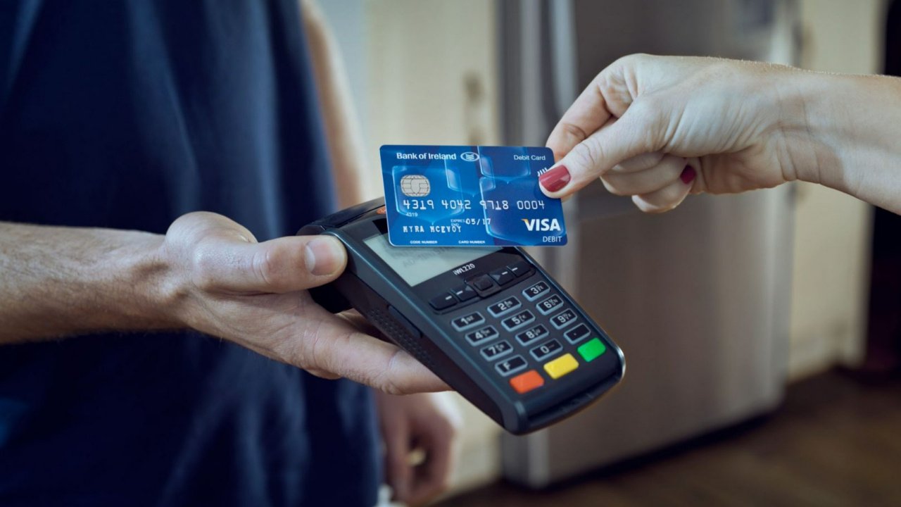 Kredi kartına taksit kaldırıldı mı? Resmi açıklama geldi