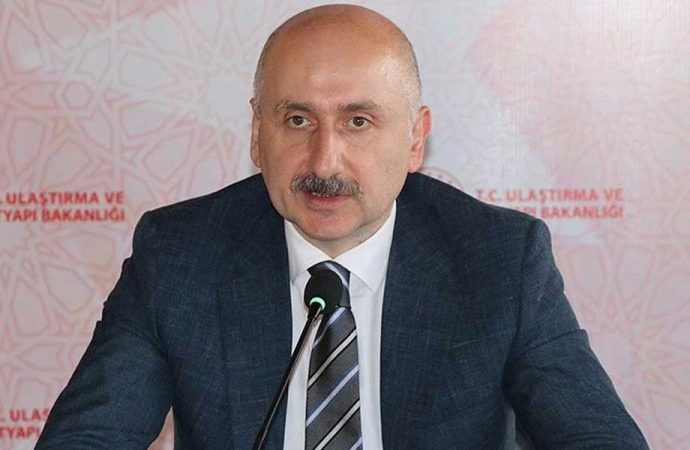 Bakan övündü: Pandemi döneminde hiçbir şantiyemiz kapanmadı