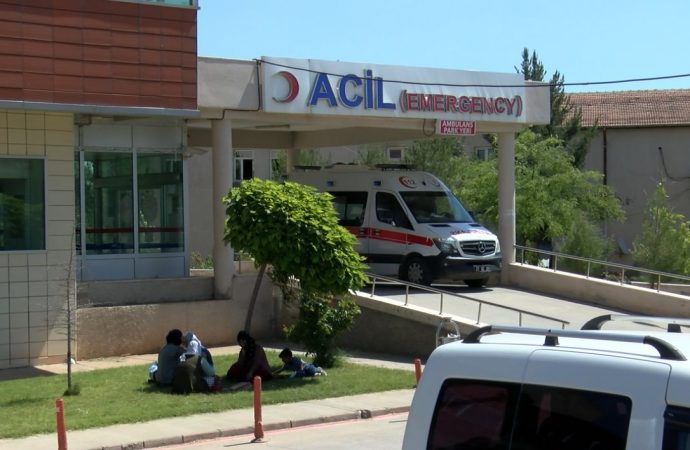 Diyarbakır'da ‘yangın’ kavgası yaşandı : 1 ölü, 6 yaralı