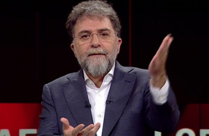 Ahmet Hakan yine orta yolu bulmayı başardı