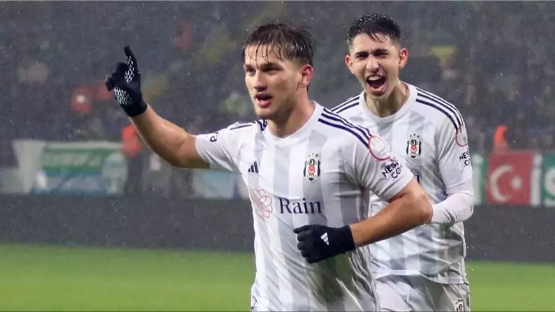 Premier Lig devleri Semih Kılıçsoy için sıraya girdi! Süper Lig'in bonservis rekoru kırılabilir