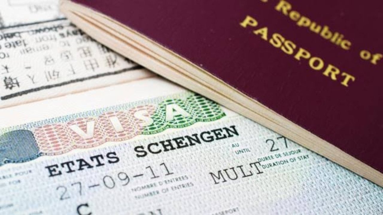 Schengen vizesinden sürekli olarak ret alanlar dikkat: Yeni 2 aşamalı sistemle vizeniz elinizde!