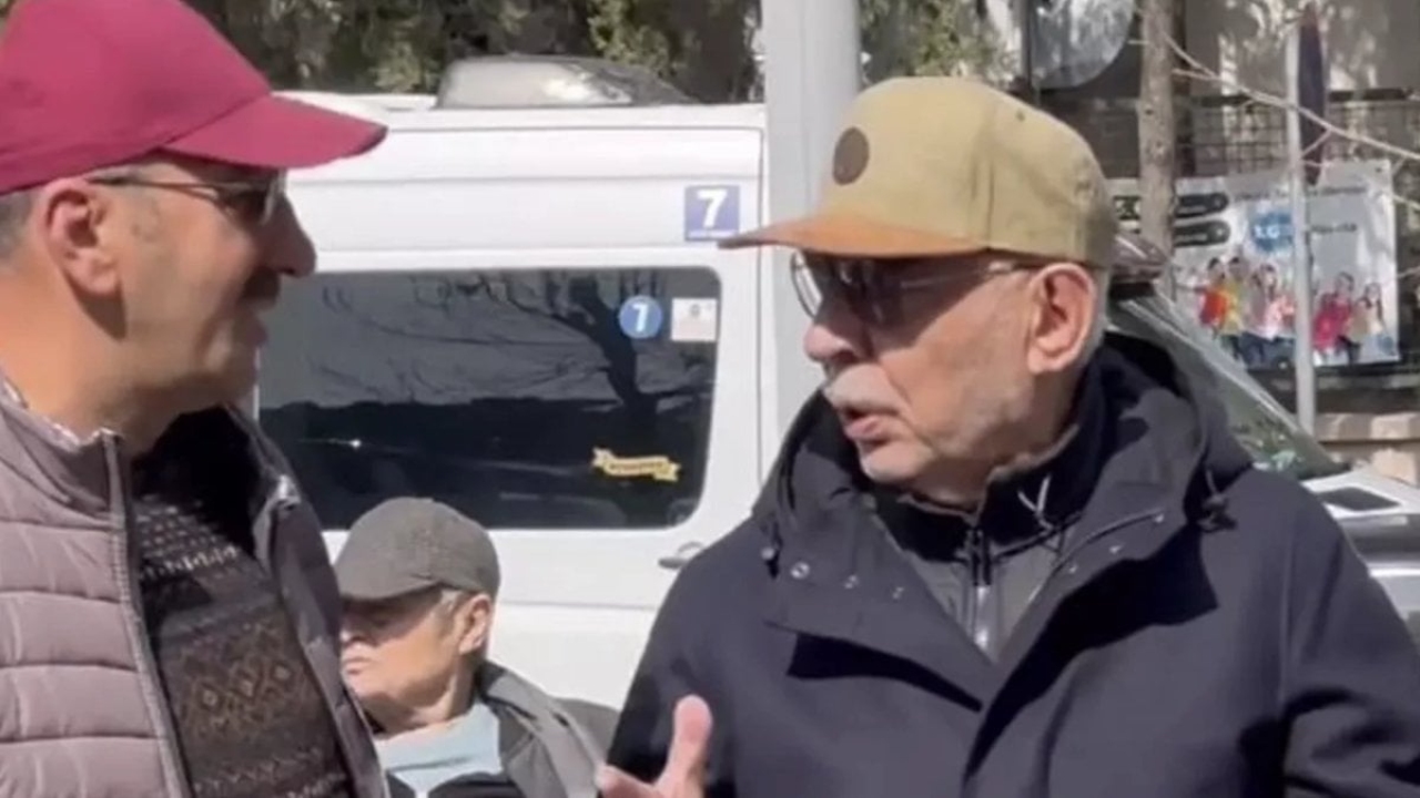Kayhan Yıldızoğlu'nun cenazesinde sert çıkış! Şener Şen küplere bindi: 