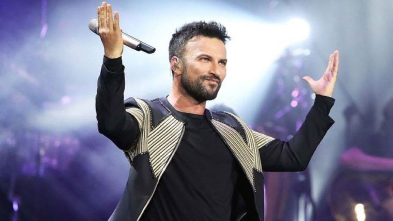 Megastar Tarkan hayranlarını sevindirecek haberi verdi: Yeni albüm geliyor!
