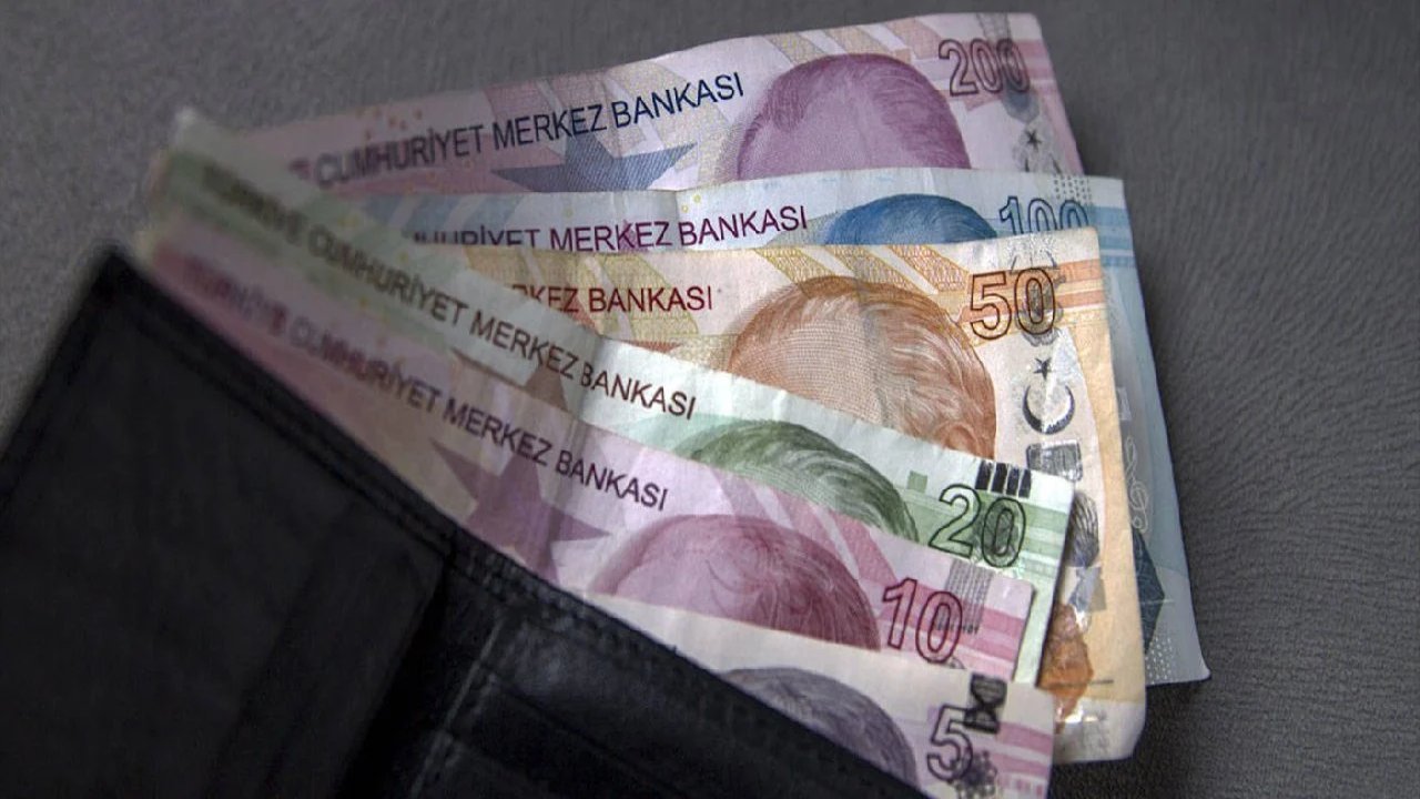 SGK Uzmanı madde madde uyardı: Eğer böyle yaparsanız emekliliğiniz tamamen yanabilir
