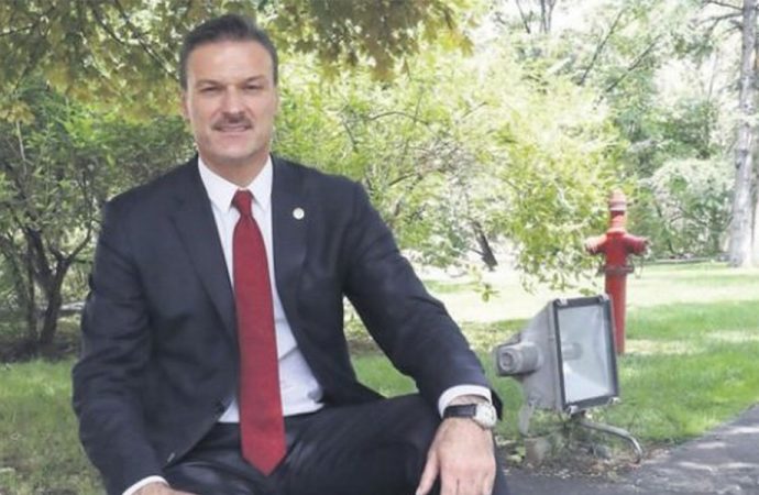 Engin Özkoç'a saldıran AKP'li Alpay Özalan'a yeni görev!