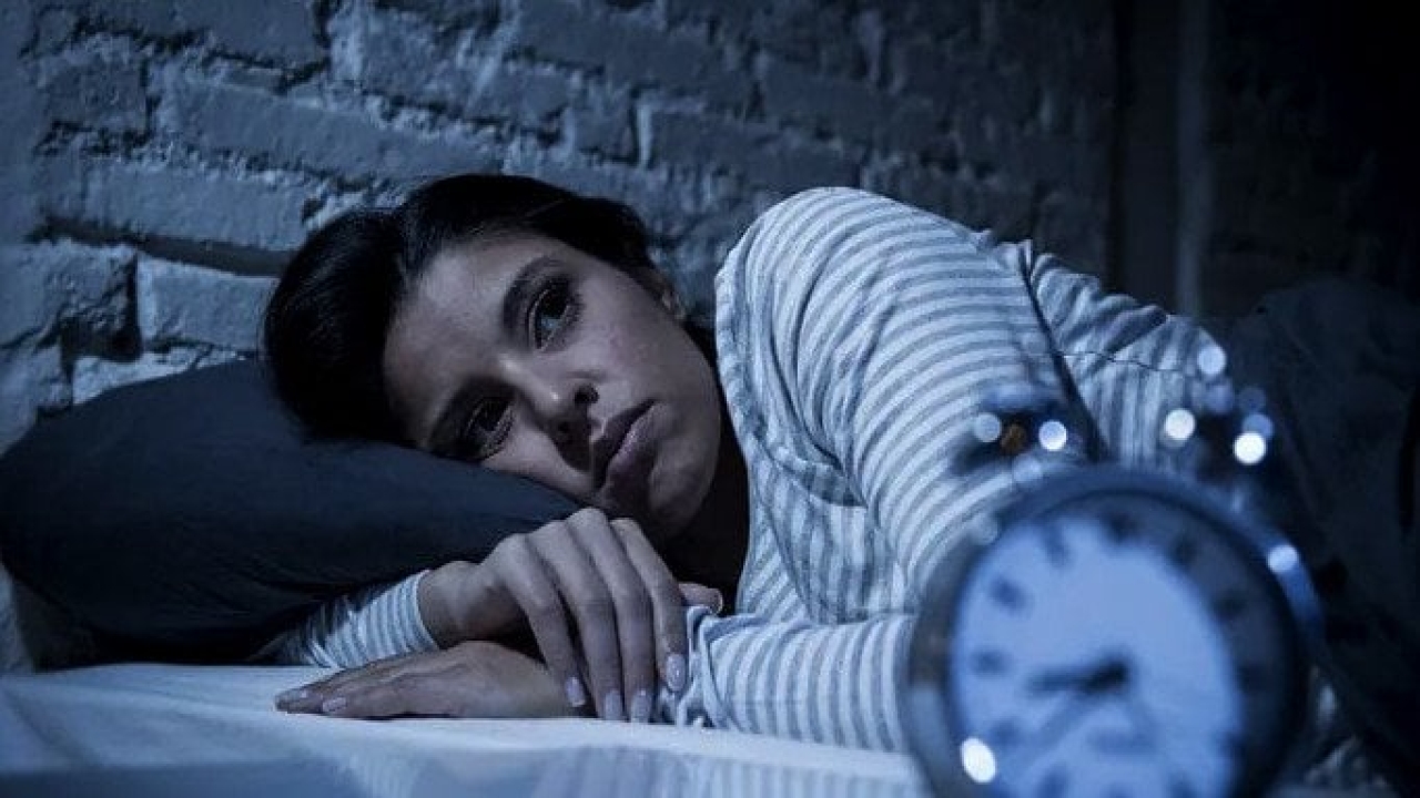 Uykusuzluk meğer psikolojimizi mahvediyormuş! Zararlarını öğrenince erkenden yatağa gireceksiniz