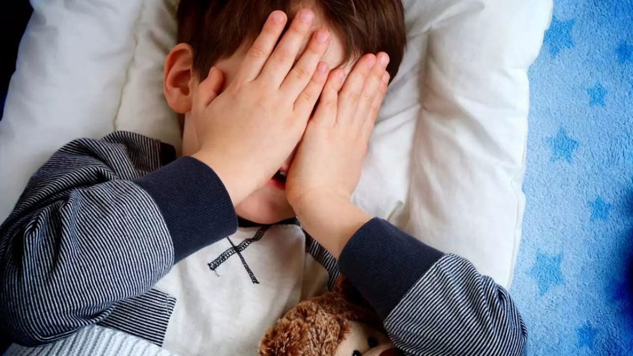 İlkokul çağında çocuğu olanlar dikkat: Meğer uykularında 'gece terörü' yaşıyorlarmış! Çocukların yüzde 15'inde