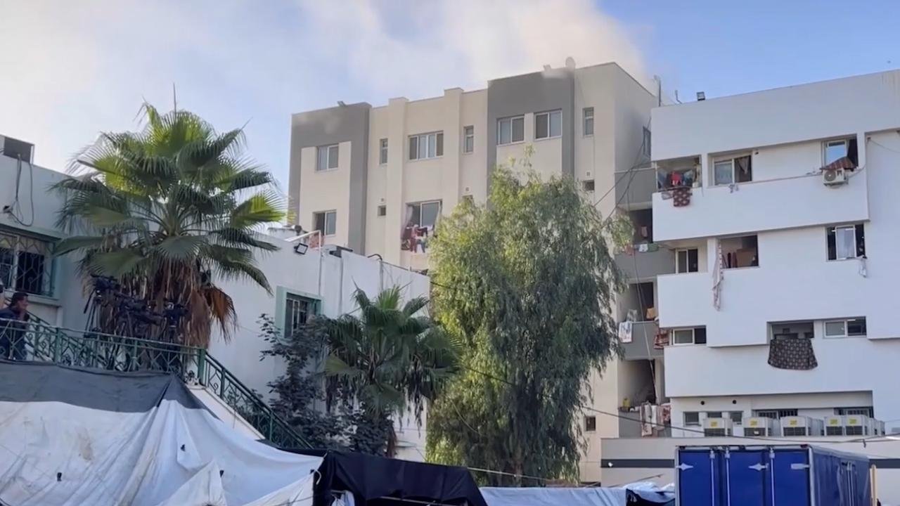İsrail'in Şifa Hastanesi'ne baskınında 20 kişi hayatını kaybetti, 200 kişi tutuklandı