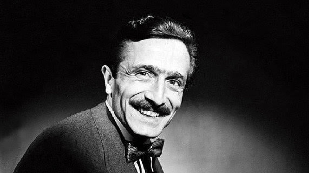 Özdemir Asaf'ın 100. Yılında 'Yalnızlık Paylaşılmaz' Sergisi: Şiir ve Müzik Buluşması