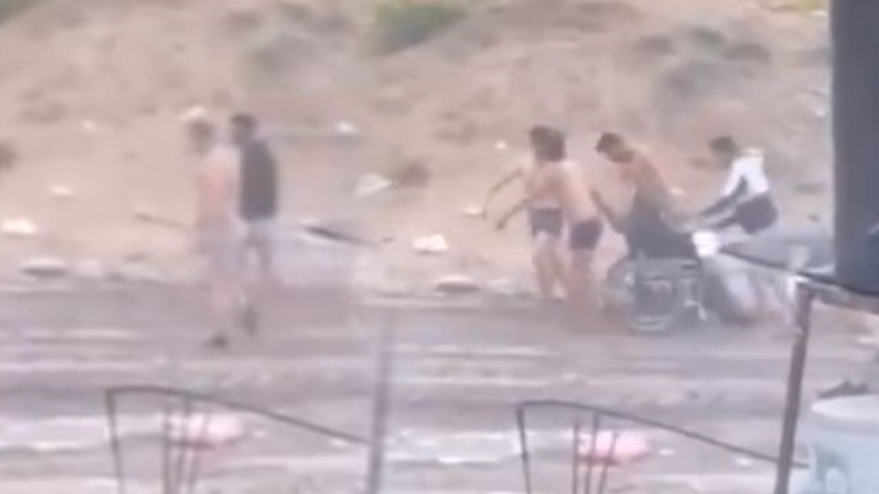 İsrail, Şifa Hastanesi'nde bulunan Filistinlileri yarı çıplak şekilde göç etmeye zorladı