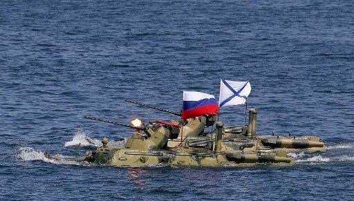 Moskova-Kiev hattında gerginlik artıyor: Ukrayna iki Rus gemisini vurdu