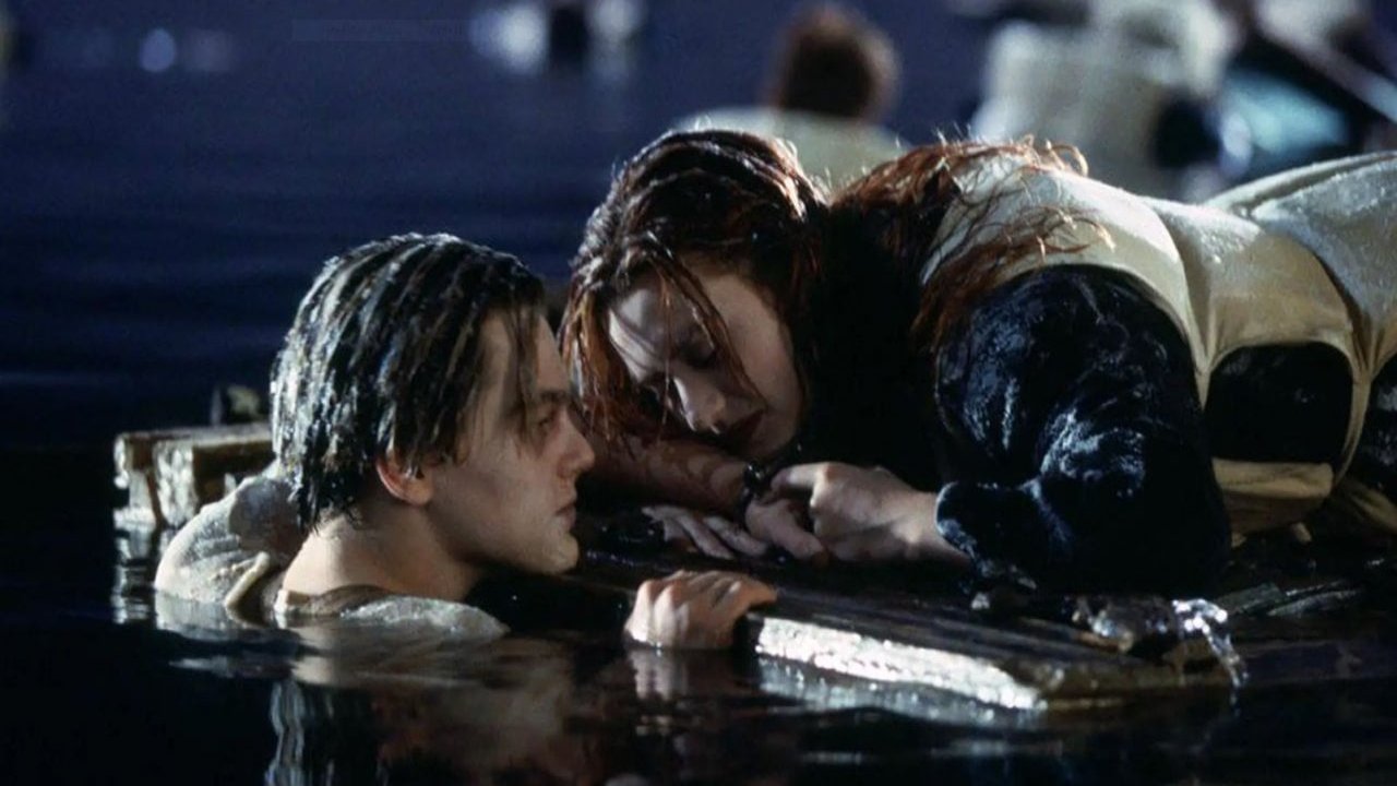 Titanic'in Ünlü Kapısı 718 Bin Dolara Satıldı: Jack'in Kaderi Yeniden Tartışıldı