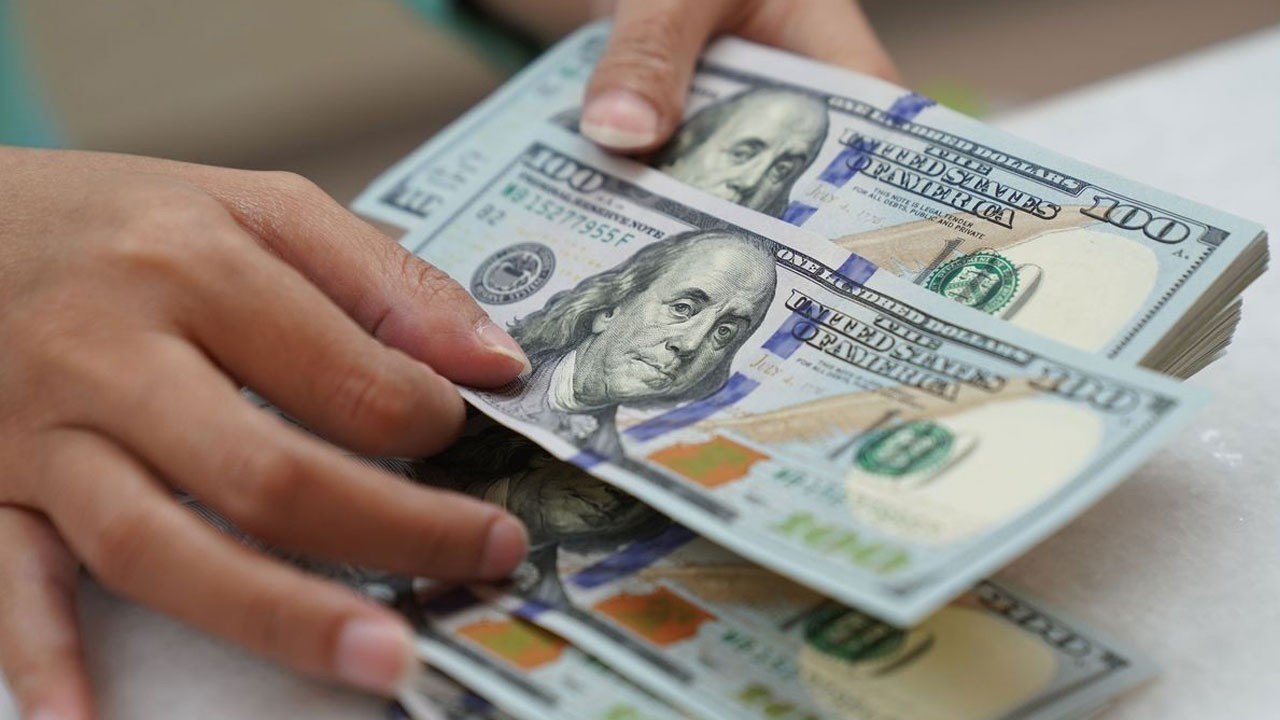 Dolar ve avro kaç TL oldu?