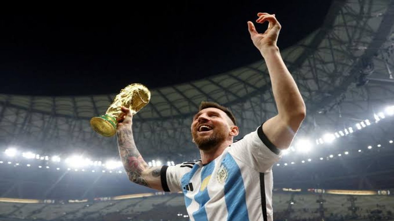 Lionel Messi: Barcelona'dan Ayrılma Süreci ve PSG Macerası Hakkında Açıklamalarda Bulundu