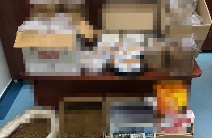 Adana’da 'kaçak tütün' operasyonu!