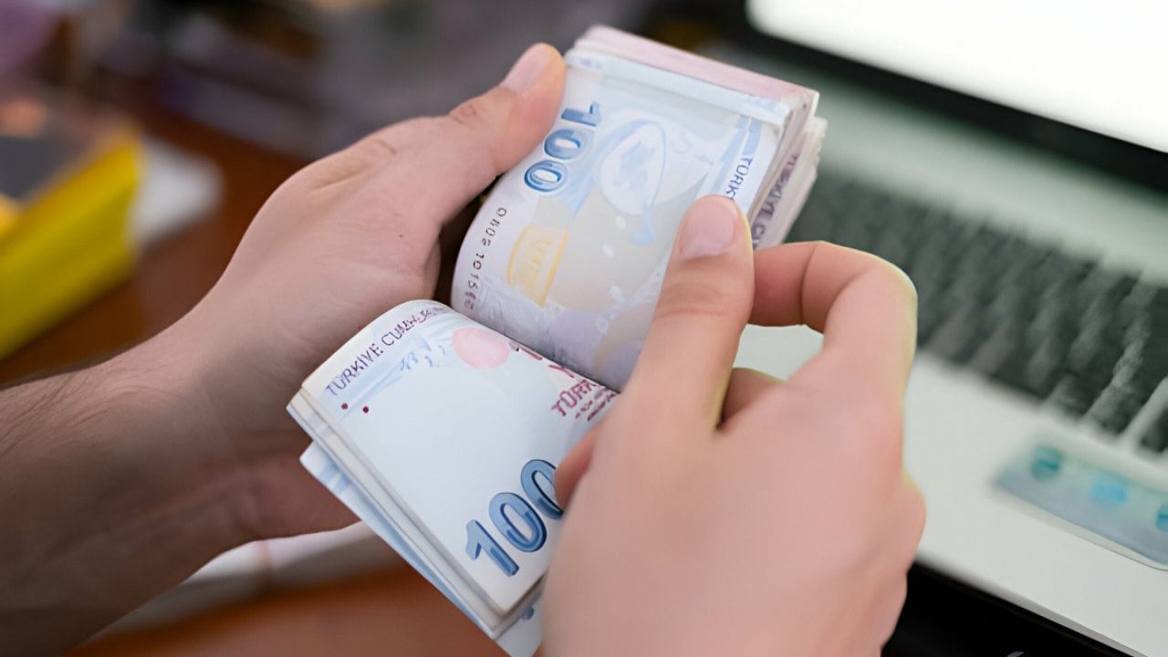 Emeklileri ikiye bölen zam: Temmuz'da sadece bu emeklilere zam müjdesi!