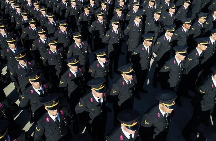Jandarma, 1.300 erkek öğrenci alacak