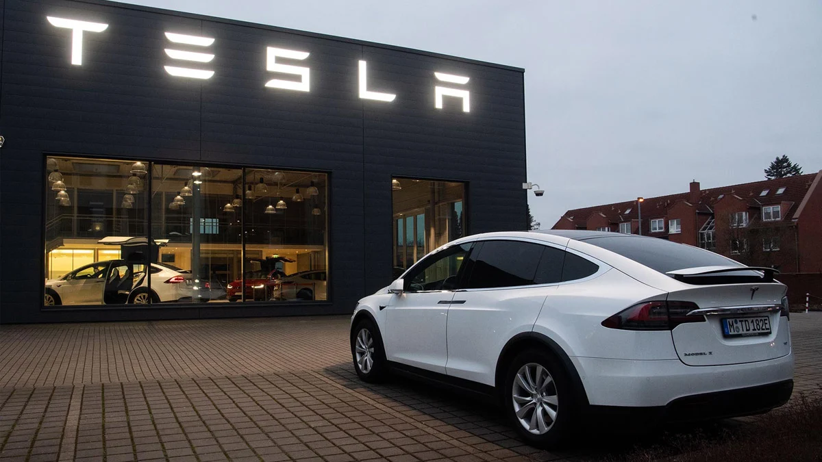 Tesla'dan Türk müşterilere müjde geldi: Model Y'ye özel 1,3 milyon lira indirim sunuyorlar