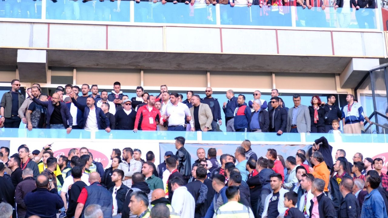 Eskişehirspor'un Şampiyonluk Umutları Sona Erdi: Maç Sonrası Tribünlerde Gerilim