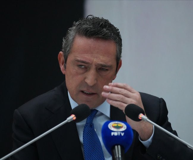 'Anti Fenerbahçe' lobisi intikam aldı! li Koç'tan Suudi Arabistan ve Süper Kupa'nın intikamı!