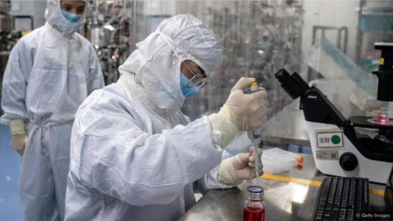 Cang Yongcın'ın Laboratuvar Girişi Engellendi: Bilimsel Özgürlükler Tartışmalara Yol Açtı