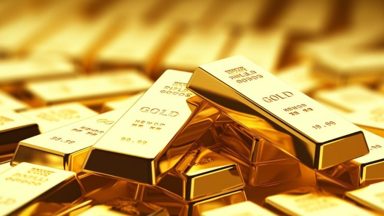 Altın Dalgalanmaya Devam Ediyor! Gram Altında Neler Oluyor, Ne Kadar Oldu?